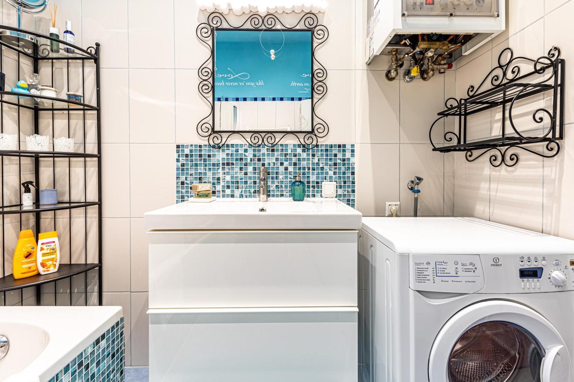 Apartment Opal Dream - Stylish Living With Good Connections By Jr Wien
