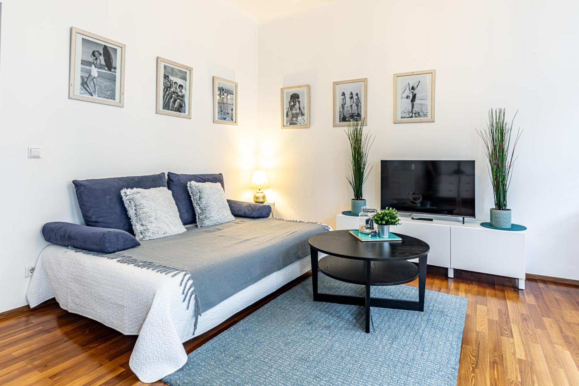 Opal Dream - Stylish Living With Good Connections By Jr Wien
