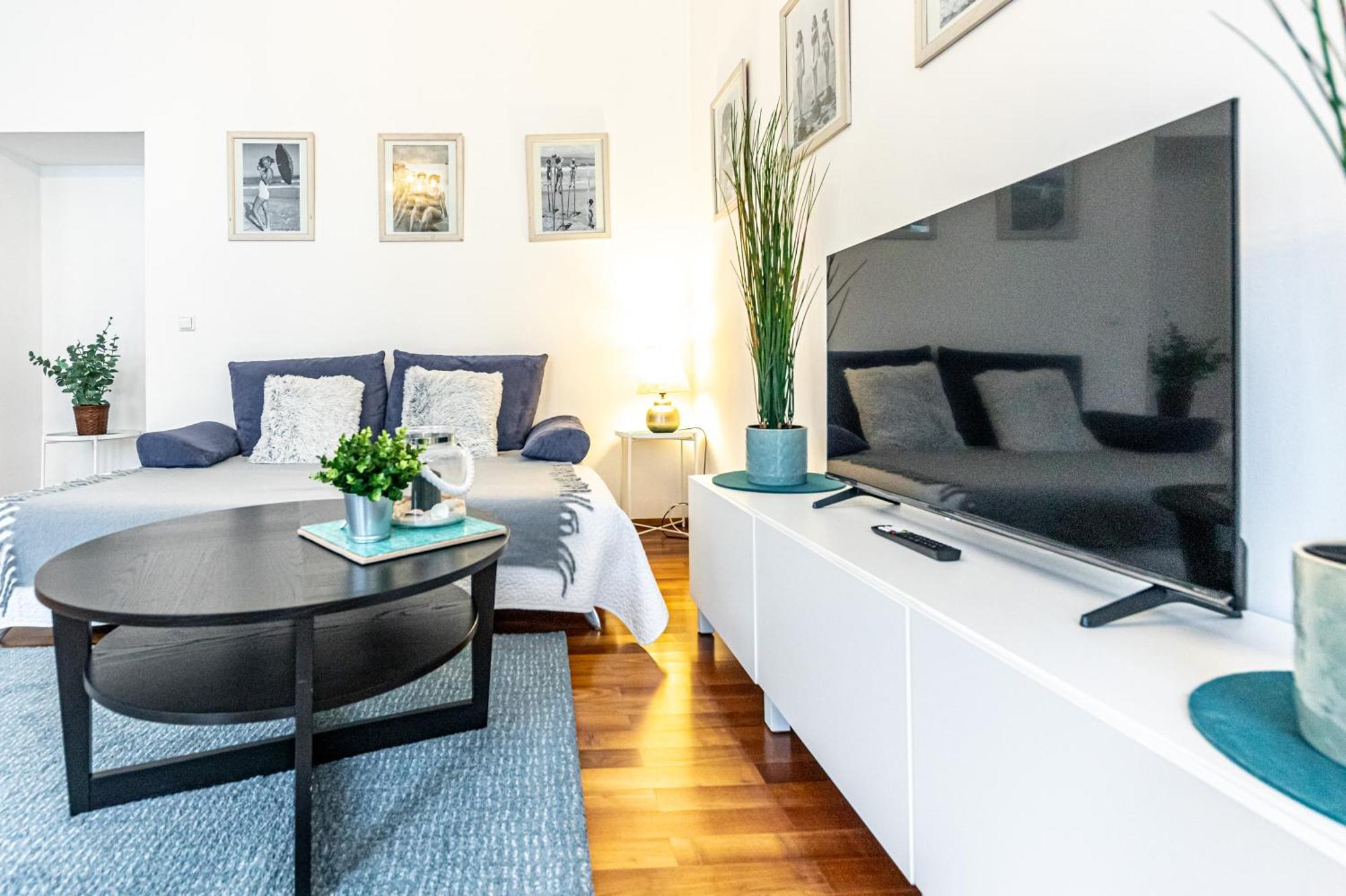 Opal Dream - Stylish Living With Good Connections By Jr Wien